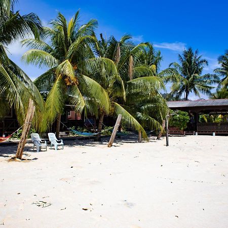 Bushman Tioman Hotel Kampong Juara Kültér fotó