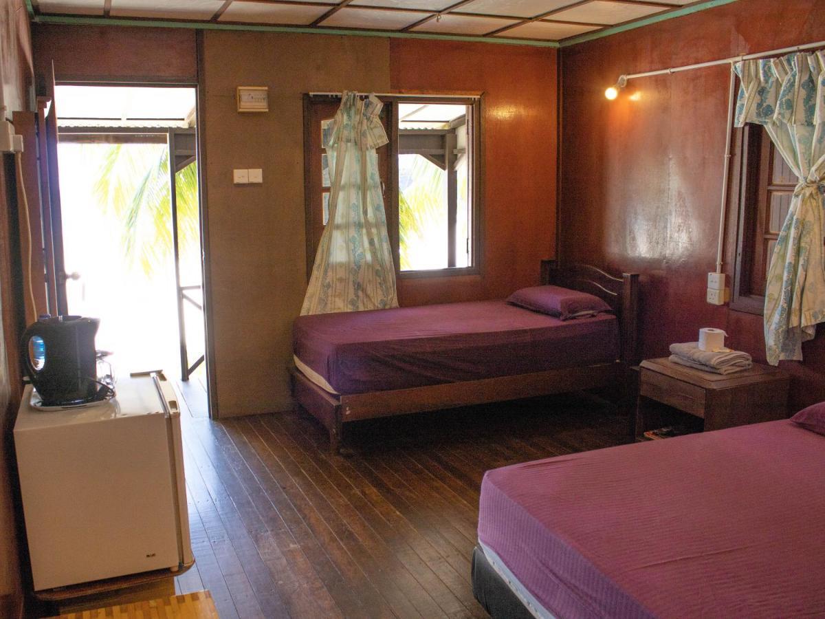 Bushman Tioman Hotel Kampong Juara Kültér fotó