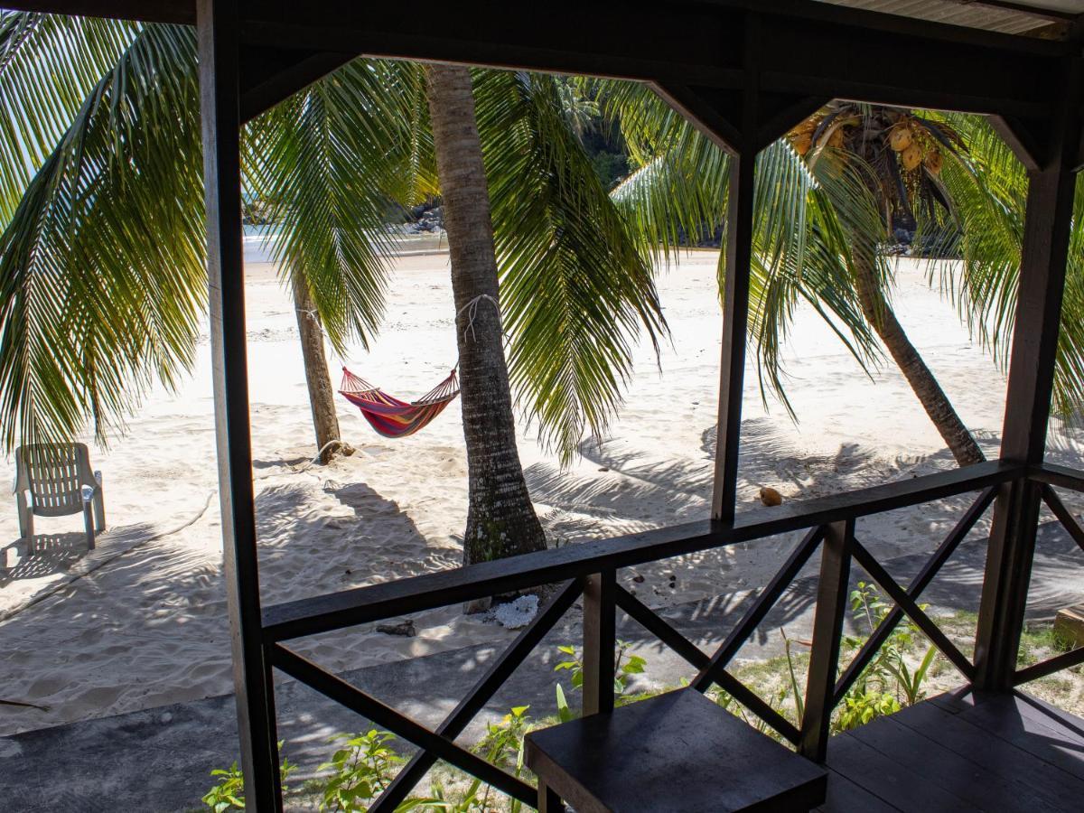 Bushman Tioman Hotel Kampong Juara Kültér fotó